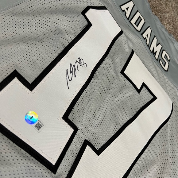 Devonte Adam’s autographed jersey beckett certified autograph - Picture 2 of 6